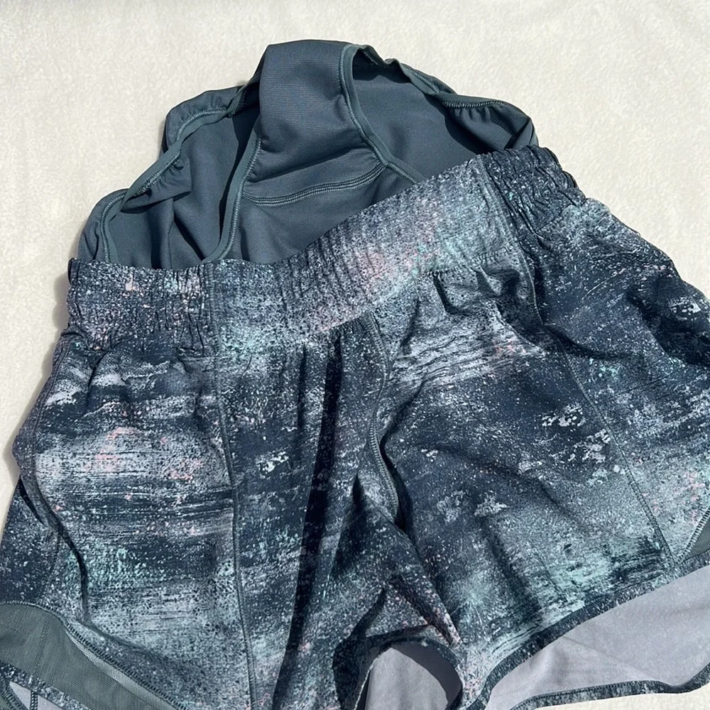 Lululemon Hotty Hot Short II *Long 4" Azurite Mint Tint Multi / Mystic Green 6 - Picture 10 of 15